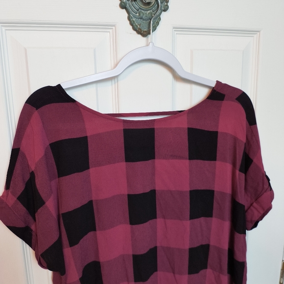 Rock & Republic Open Back Checkered Lightweight Blouse M - Picture 3 of 9